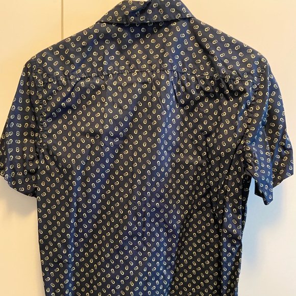 American Eagle short sleeve shirt - Picture 3 of 3